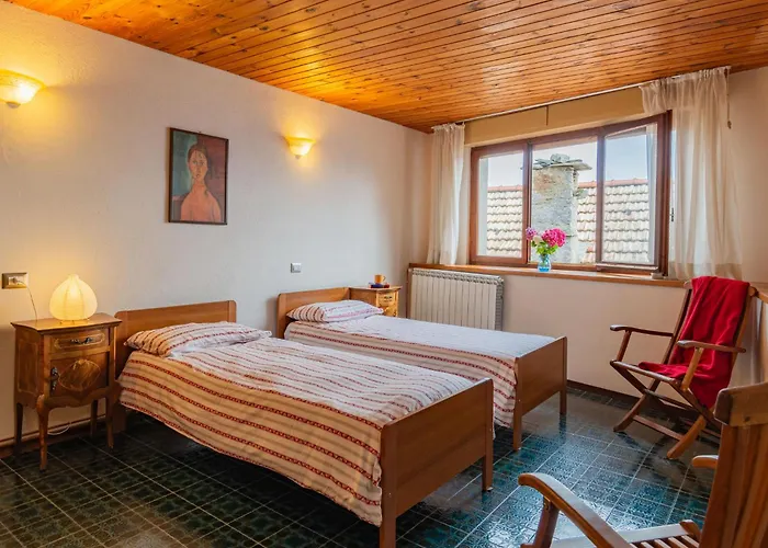 Lägenhet Della Nonna By Interhome Musignano (Lombardy)